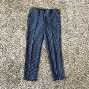 Ann Taylor Ankle Cropped Pants Size 4